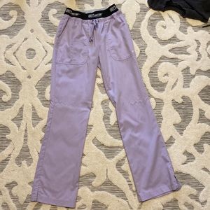 Grey’s Anatomy Active scrub set! Top & pants. Size XS.